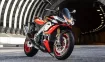 Aprilia Tuono V4 resmi