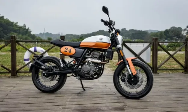 Skyteam Tracker 125 resmi