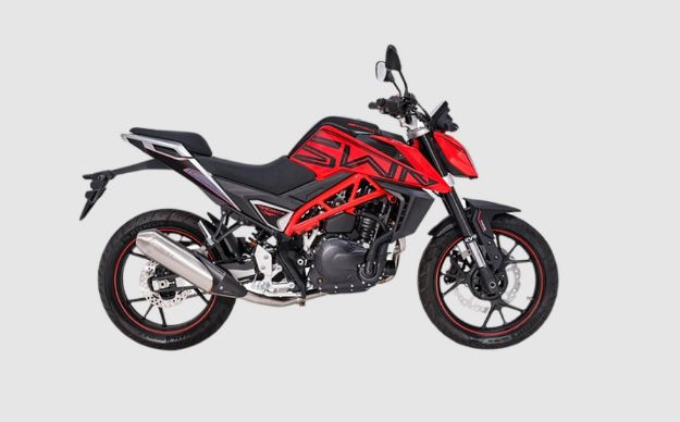 SWM Hoku 400 resmi