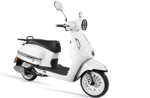 Arora Dazzle Pro 50 resmi