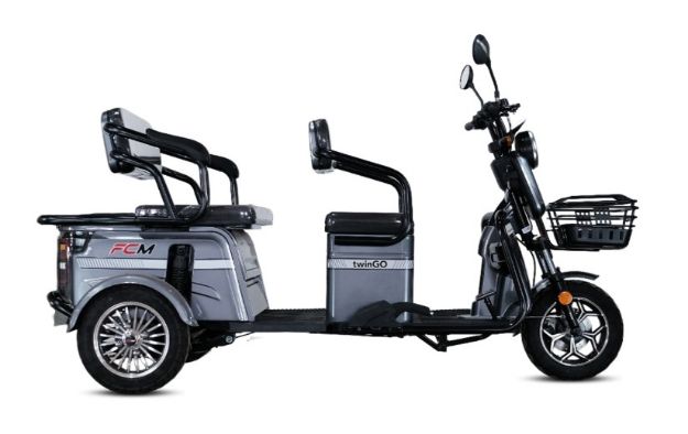 FCM Twingo resmi