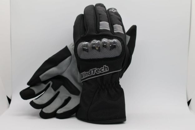 Windtech Ghost resmi