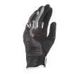 Clover Predator-2 resmi