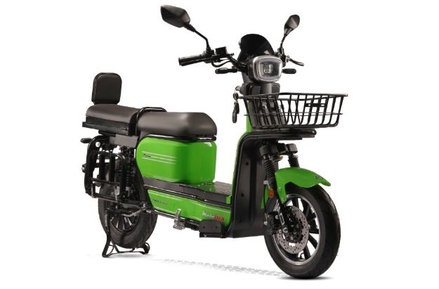 Motolux Pitton resmi